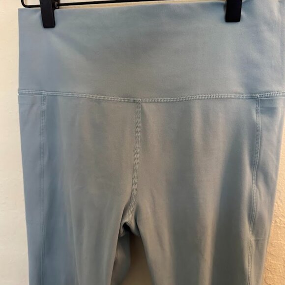 Vuori Stride Leggings - Picture 3 of 4